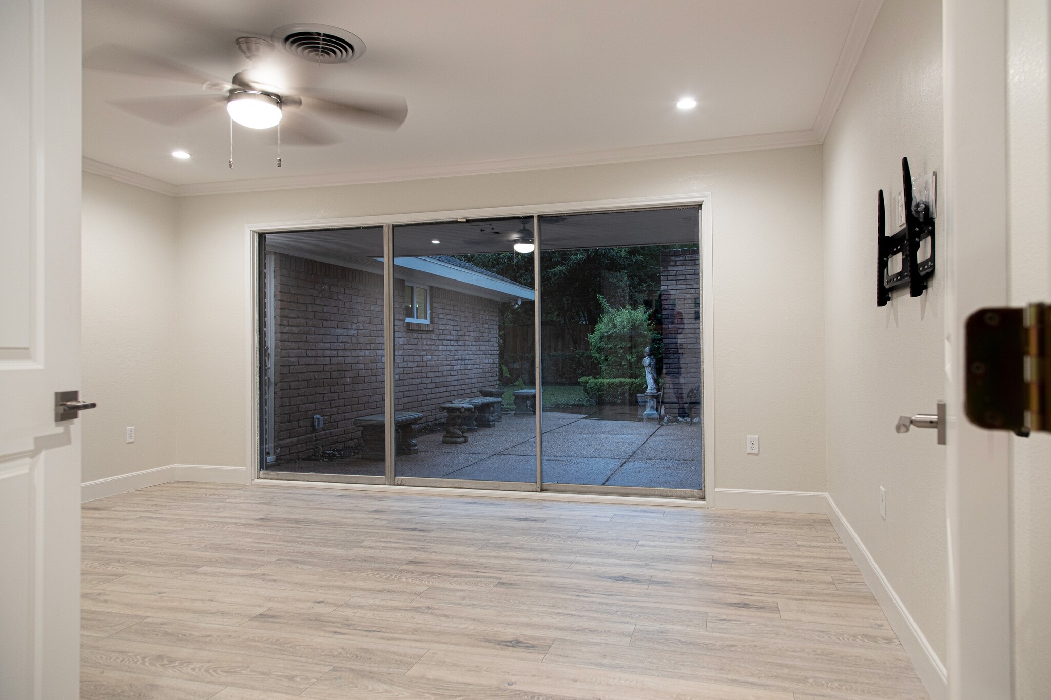 Media room with large window to backyard - 3619 Braeswood S Blvd