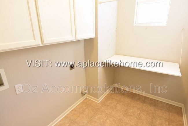 Building Photo - 22413 W 113th Terrace