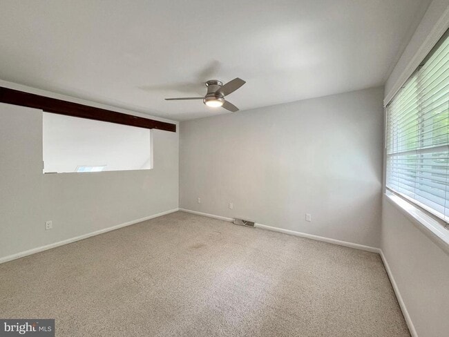 Building Photo - 29080 Autumnwood Dr