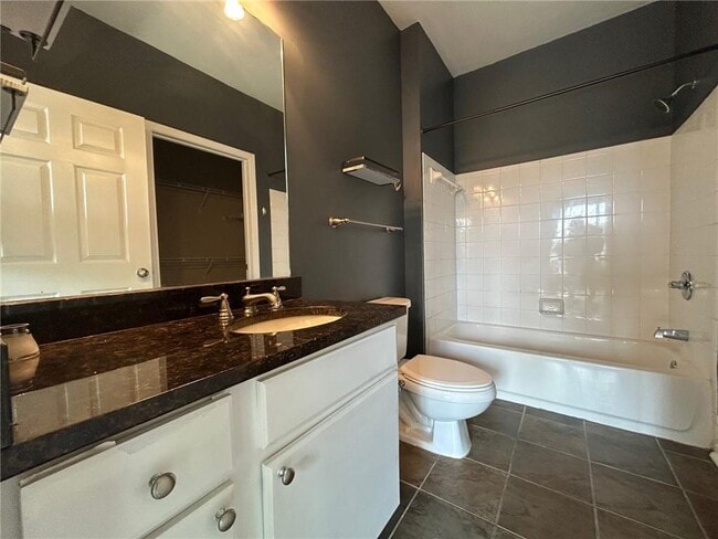 Building Photo - 4261 NE Meadow Creek Cir