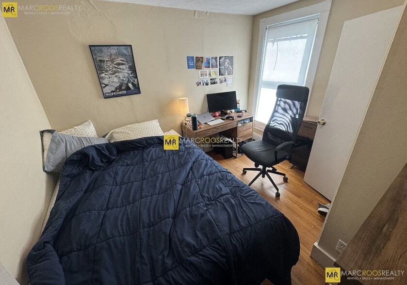 Building Photo - 218 Cambridge St