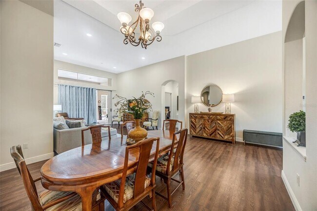 Building Photo - 6120 Chene Ct