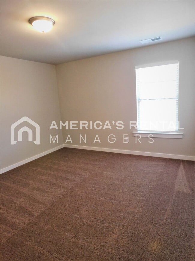 Building Photo - 7990 St.James Dr