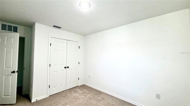 Building Photo - 3710 King Hill Dr