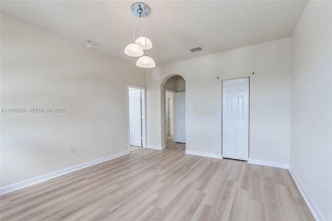 Building Photo - 17062 SW 95th Terrace