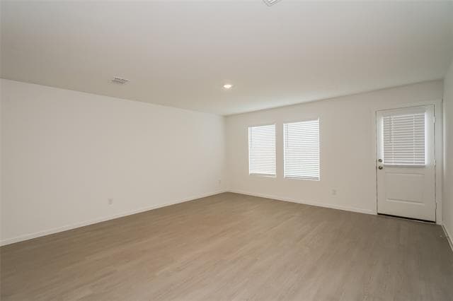 Building Photo - 1116 Tufted Dr