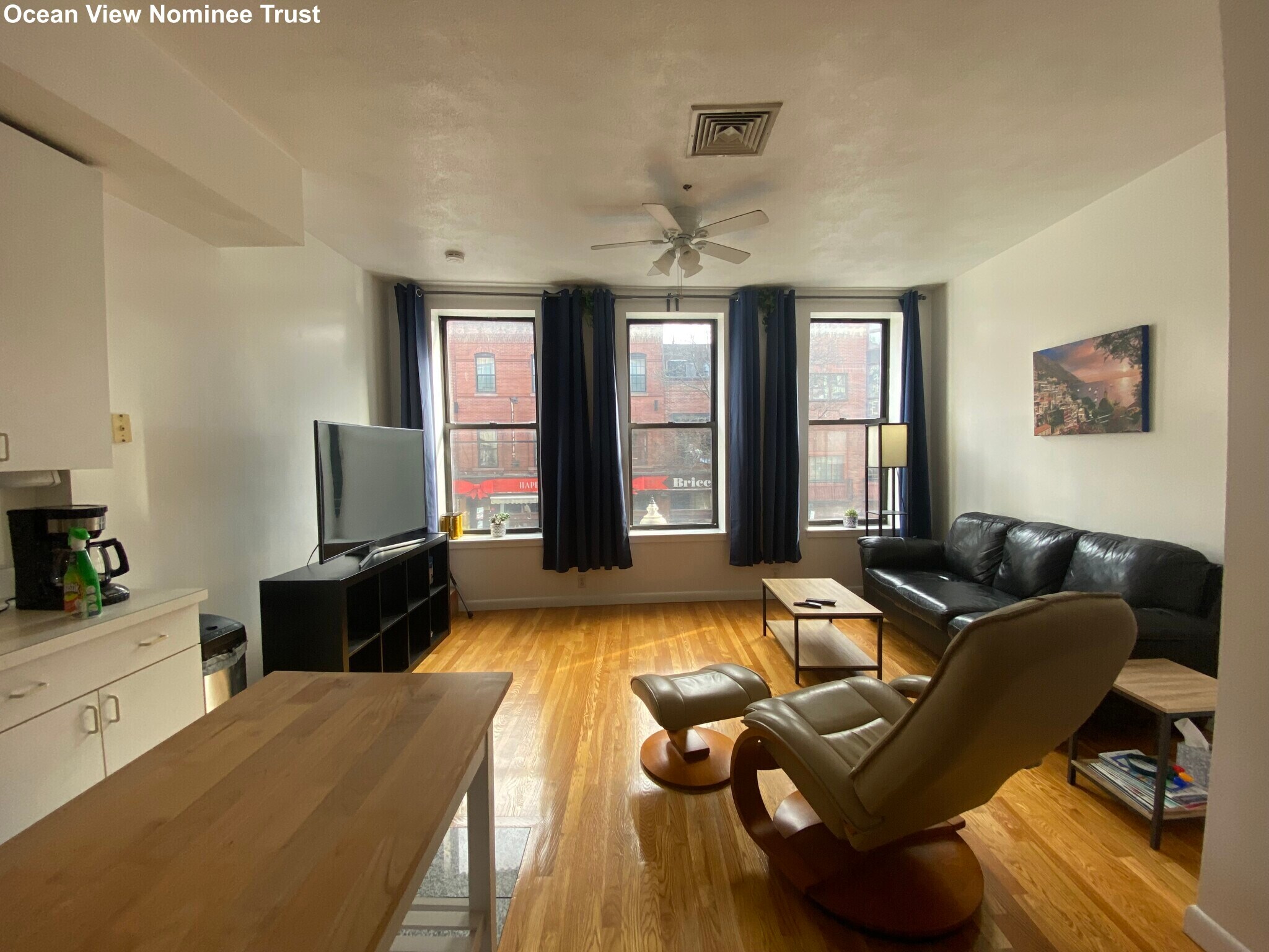 Building Photo - 236 Hanover St