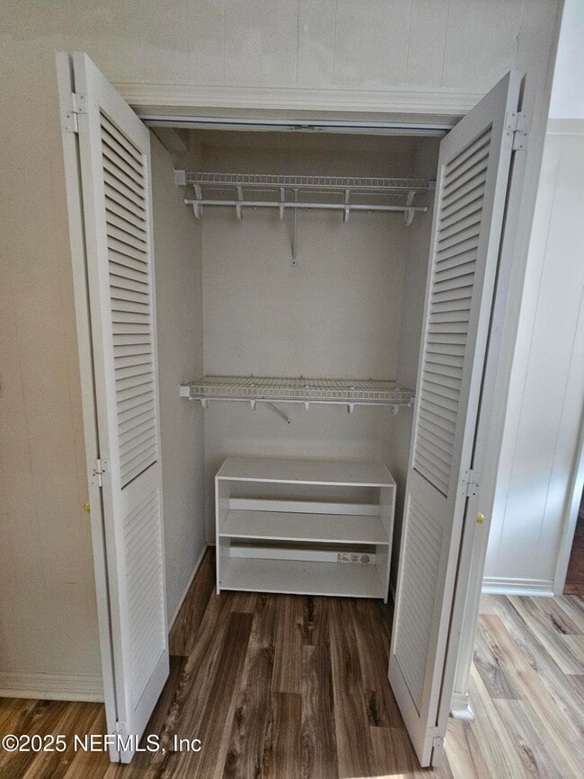 Building Photo - 2514 Algonquin Ave