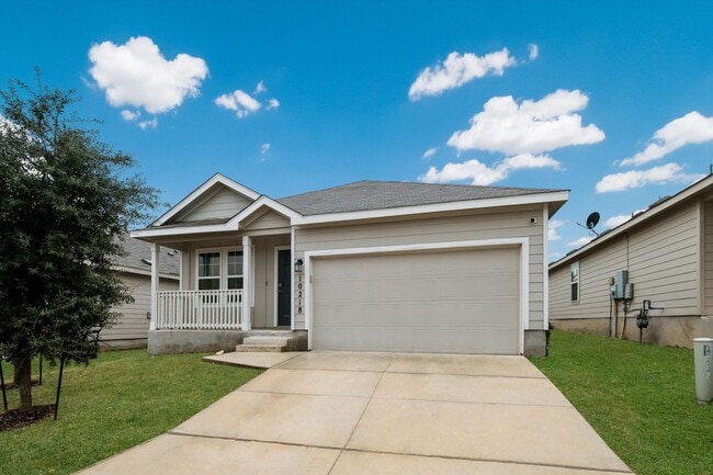 Building Photo - Open-Concept Living with New Flooring