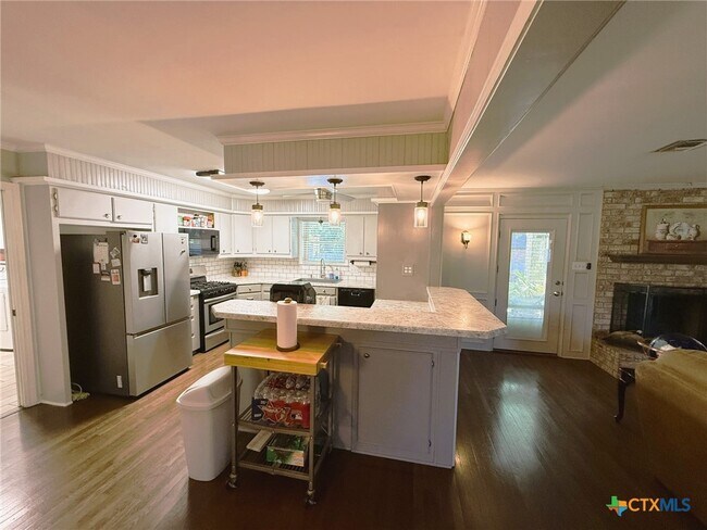 Building Photo - 3117 Kensington Ct