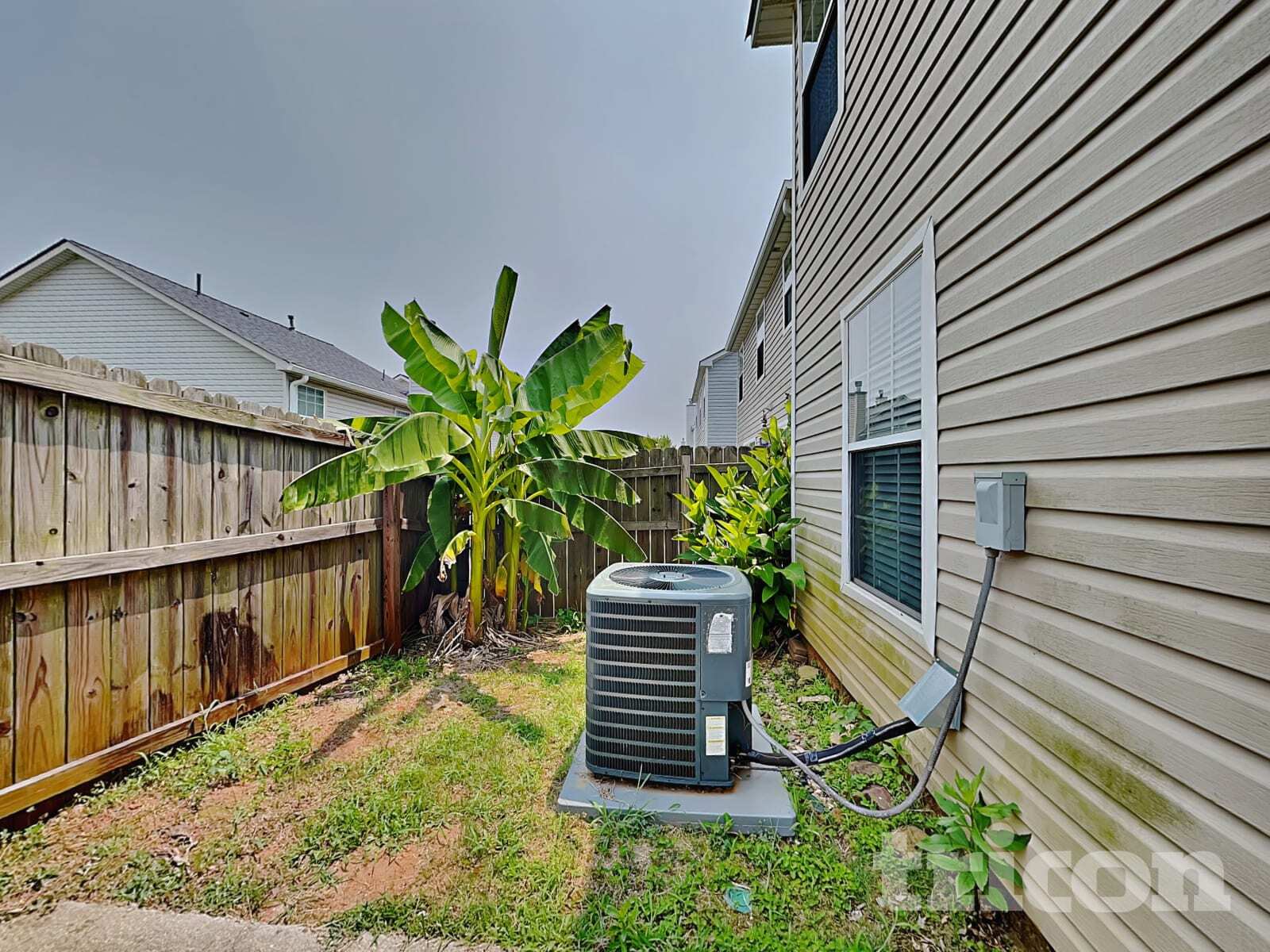 Building Photo - 300 Barshay Dr