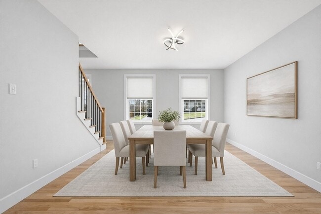 Building Photo - 4 Barrows Rd