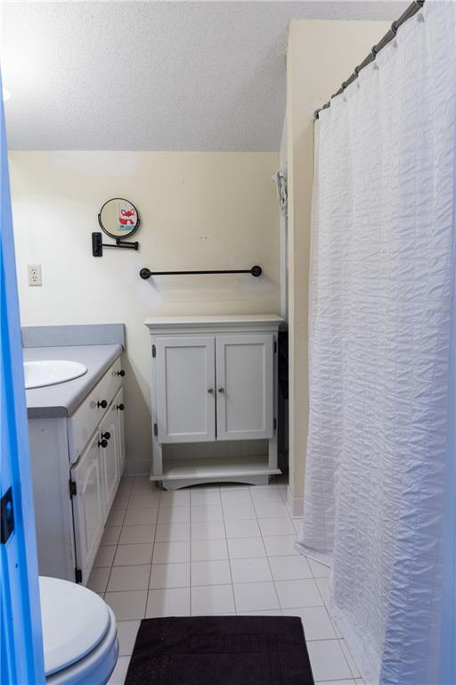 Building Photo - 5013 Riverside Dr