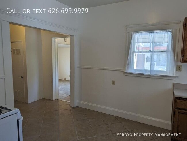 Building Photo - 74 N Chester Ave
