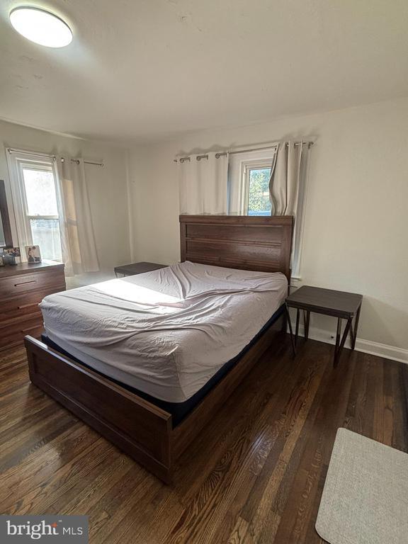 Building Photo - 310 Frazer Pl