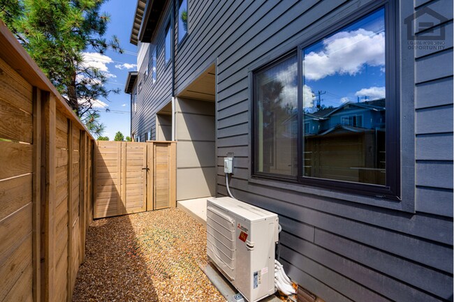 Building Photo - 2Bed/2.5Bath 2-Story Luxury Condo in Redmond, OR! -- BRAND NEW! NEVER LIVED IN!