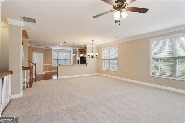Building Photo - 5060 Windcrest Ln