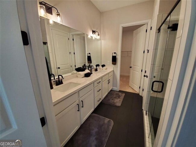 Building Photo - 1704 Pardee Dr