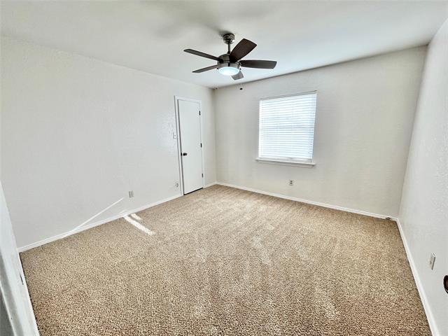 Building Photo - 4002 Sumac Ct