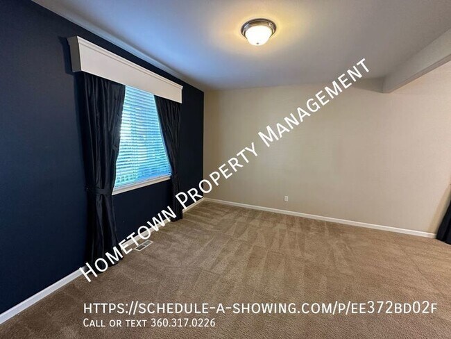Building Photo - Custom 5 Bedroom Home in Freestone Station...