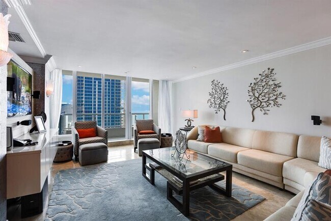 Building Photo - 1 N Fort Lauderdale Beach Blvd