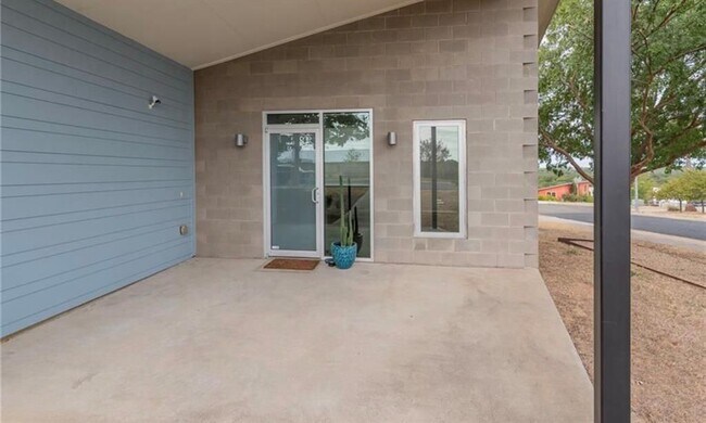 Building Photo - 7313 Ava Ln