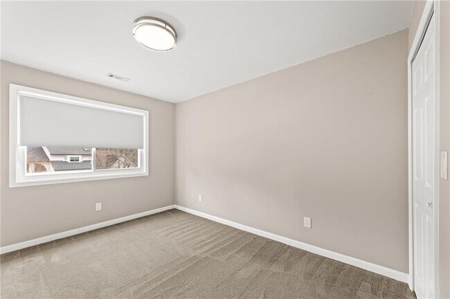 Building Photo - 1486 Briaroaks Trail NE