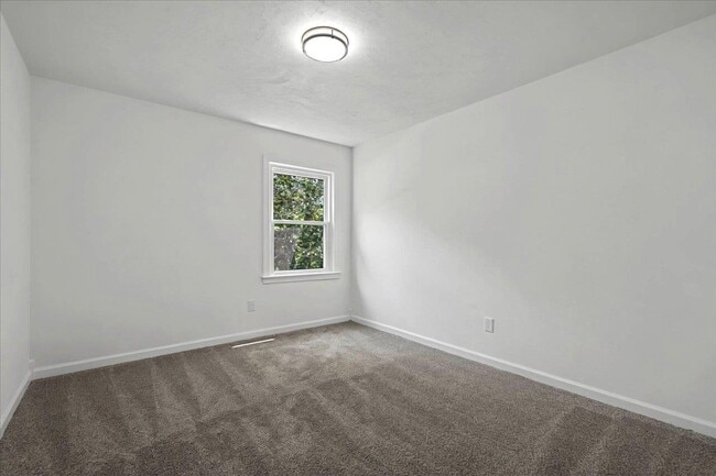 Building Photo - 2464 Elfinwing Ln