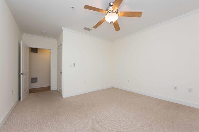 Building Photo - 401 13th St NE