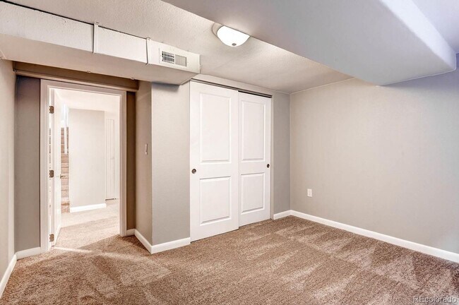 Building Photo - Beautiful Brick Bungalow near Denver Zoo and the Museum of Nature and Science!