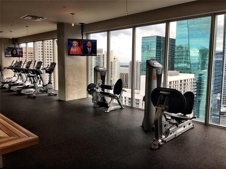 Building Photo - 151 SE 1st St