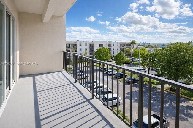 Building Photo - 5755 W 20th Ave