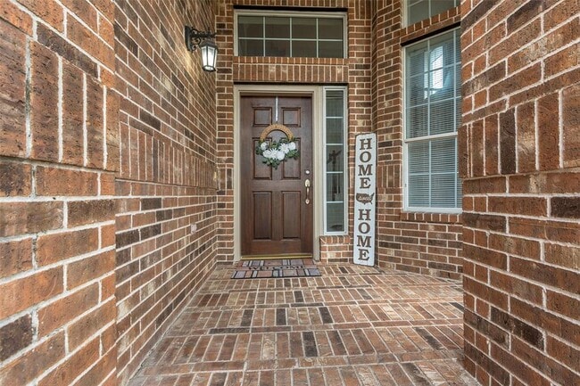 Building Photo - 6604 Trenton Lake Ln