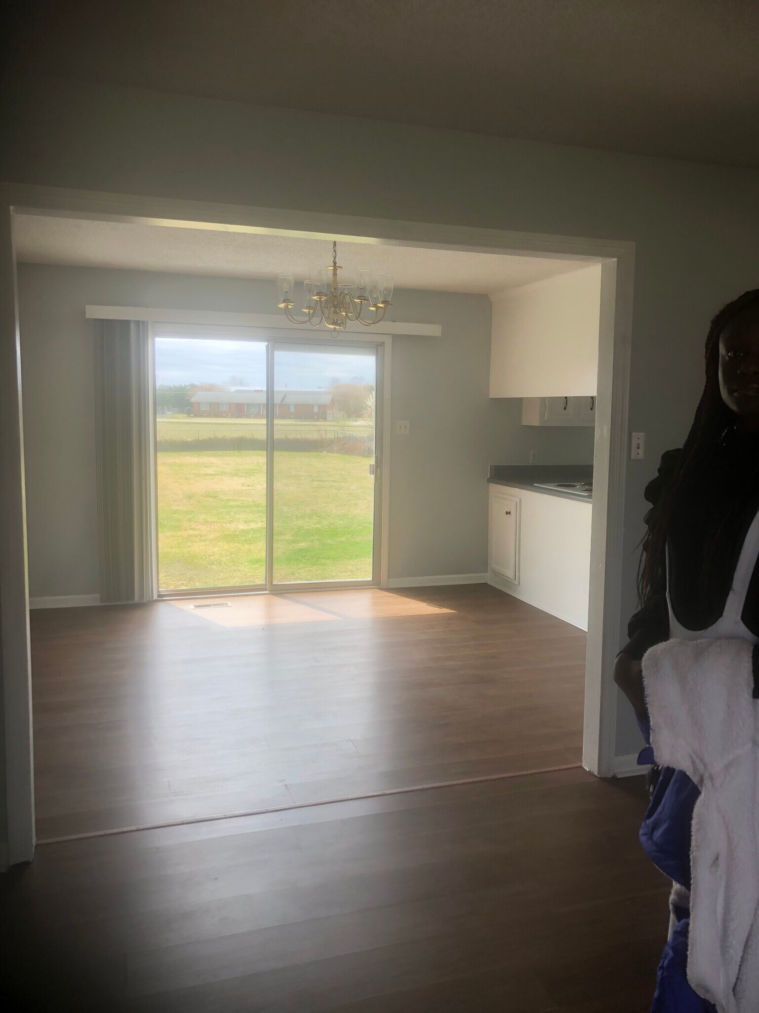 Building Photo - 112 Kelly Ct