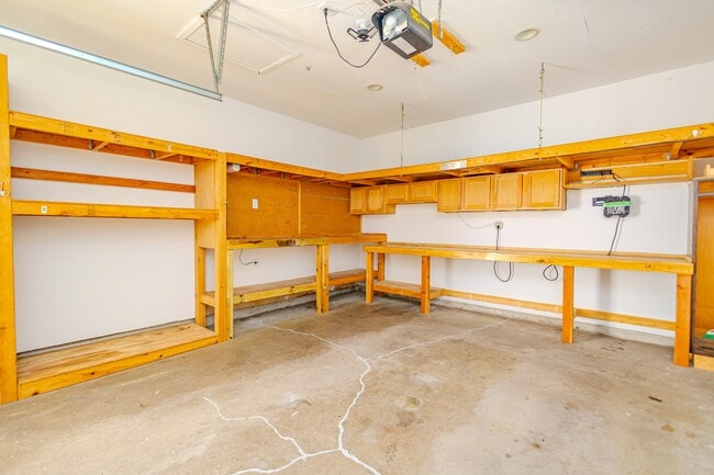 Building Photo - 507 4th St NW