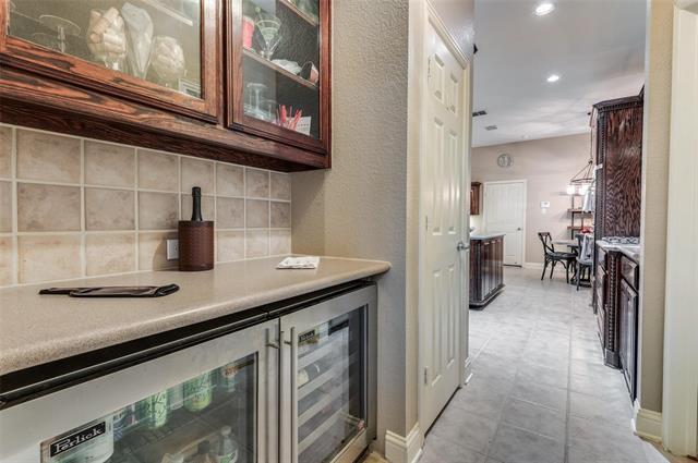 Building Photo - 3487 Pilgrim Dr