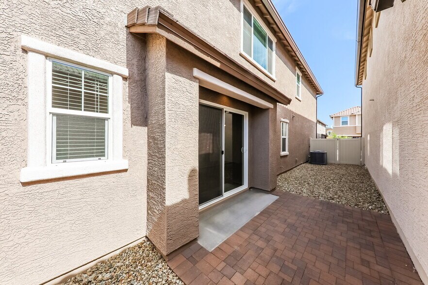 Building Photo - 24627 N 164th Dr