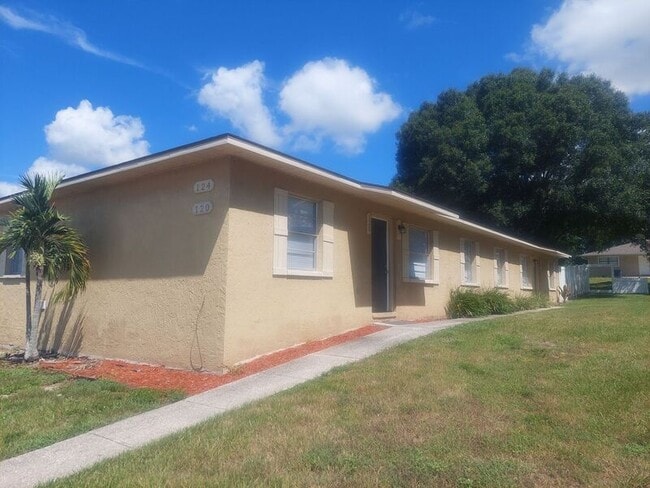 Building Photo - 124 Rebecca Ln