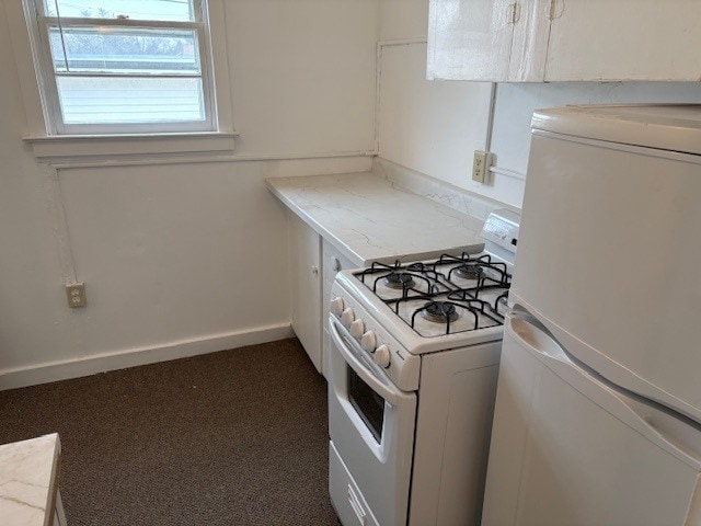 Building Photo - 1203 E 6th St