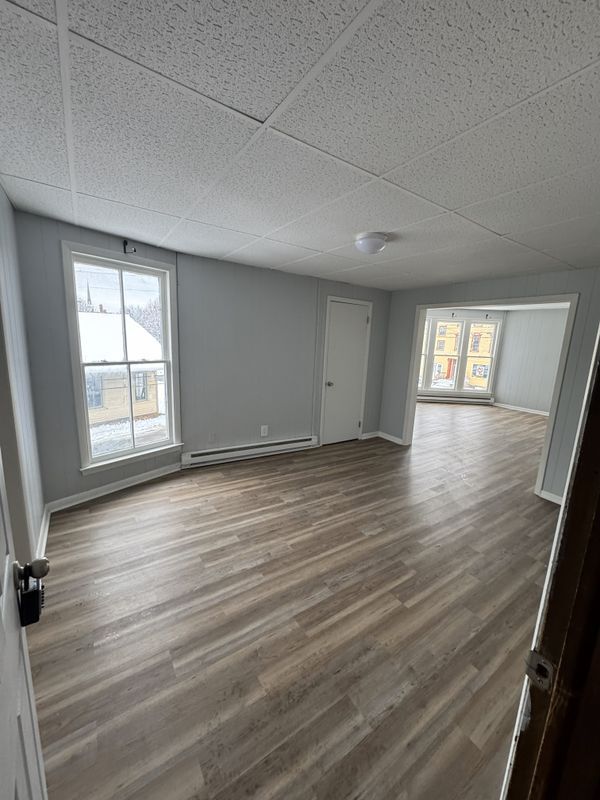 Building Photo - 219 N Main St