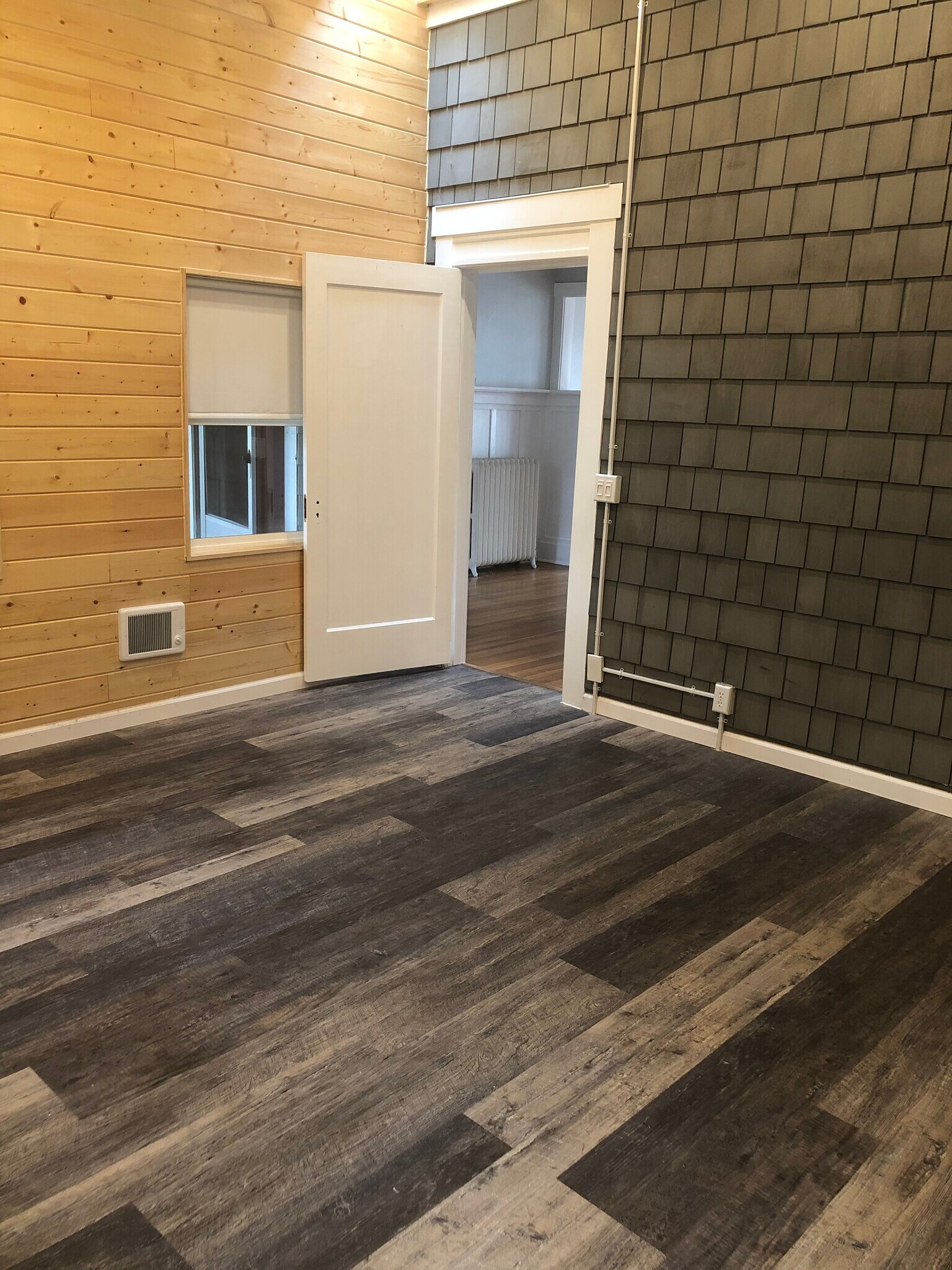 Bedroom 1 - 264 E Boston St