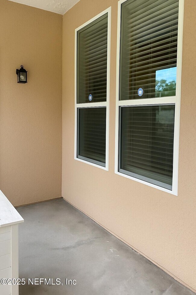 Building Photo - 4220 Plantation Oaks Blvd