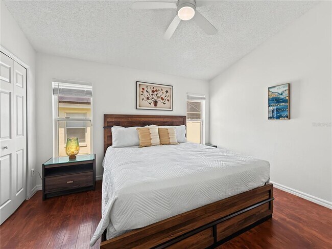Building Photo - 8105 Santee Dr