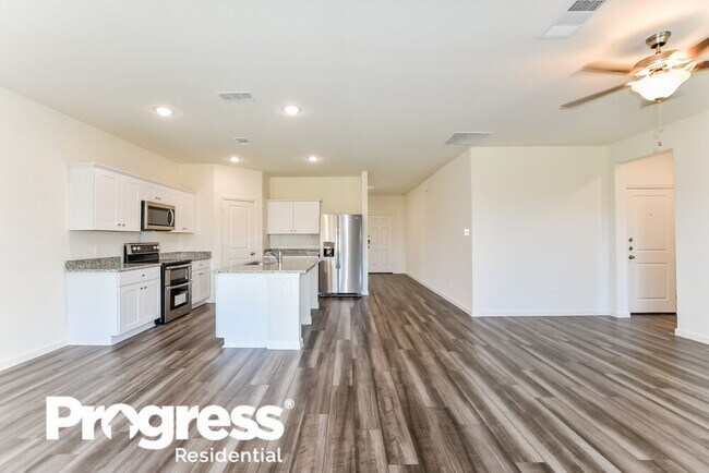 Building Photo - 763 Oakhurst Dr