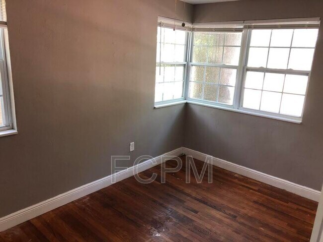 Building Photo - 6710 Helston Ct