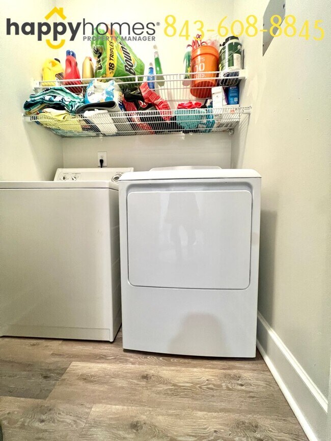 Building Photo - 1/1 Fully Furnished Condo in Southampton Pointe Located in Mount Pleasant!