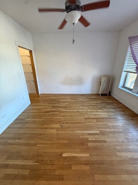 Building Photo - 2145 W Lunt Ave