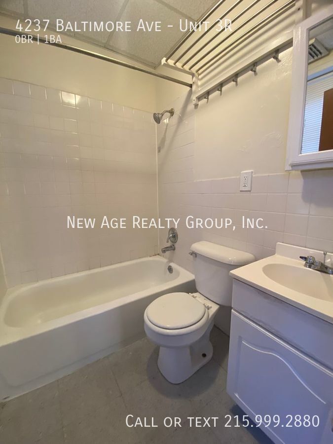 Building Photo - 4237 Baltimore Ave