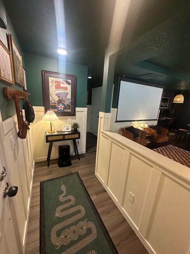 Building Photo - Beautiful 3 bedroom 2 bathroom in a wonder...