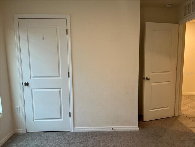Building Photo - 5070 SW 88th St